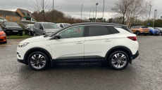 Vauxhall Grandland X 1.2 Turbo SRi Nav 5dr Petrol Hatchback
